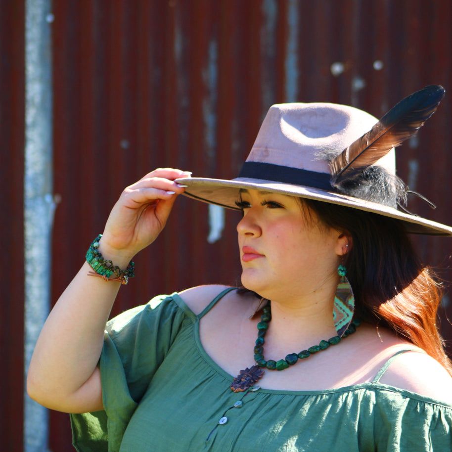 African Turquoise Triple Strand Bracelet 804s