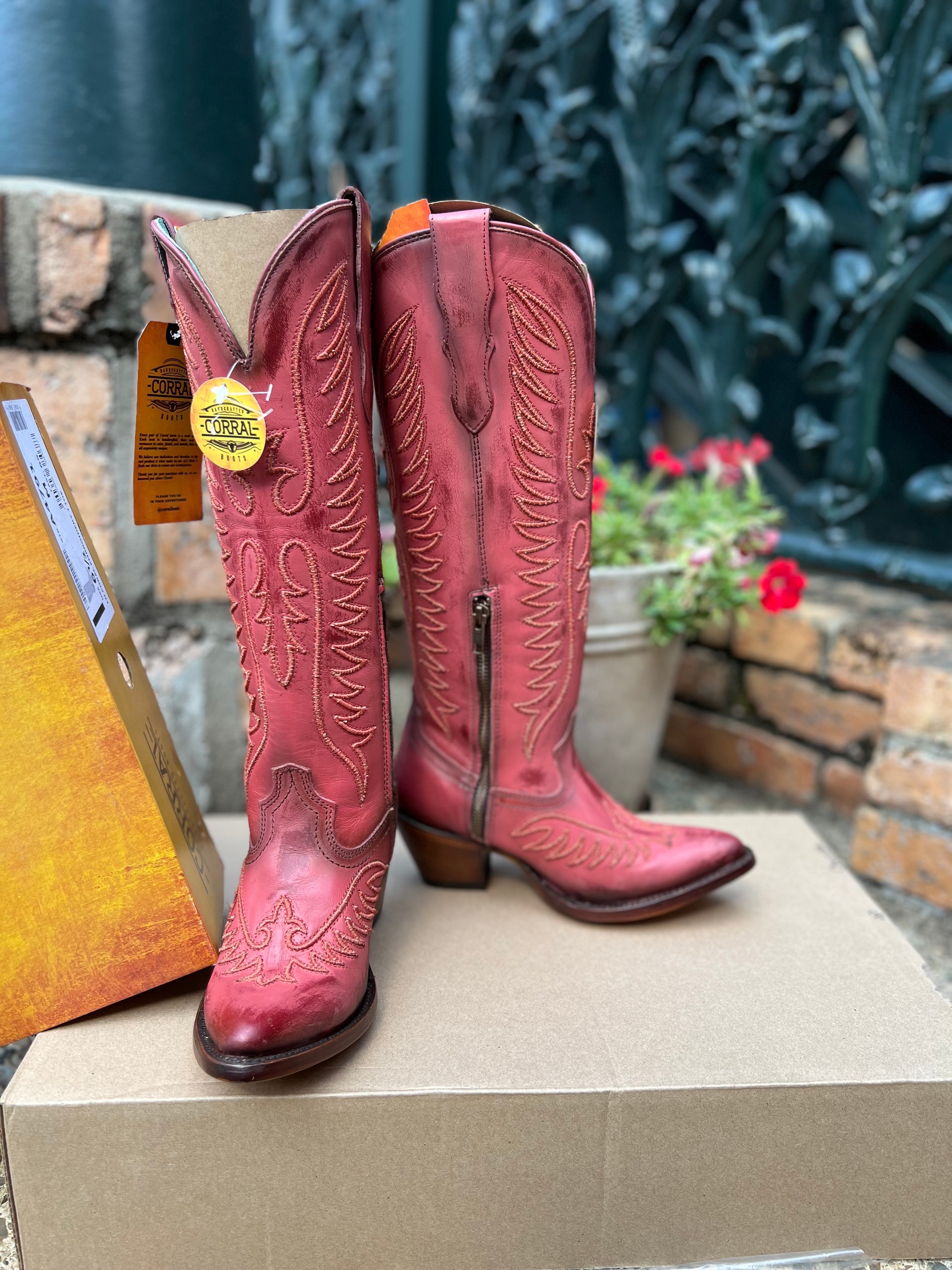 Corral Red Coral Embroidered Boots