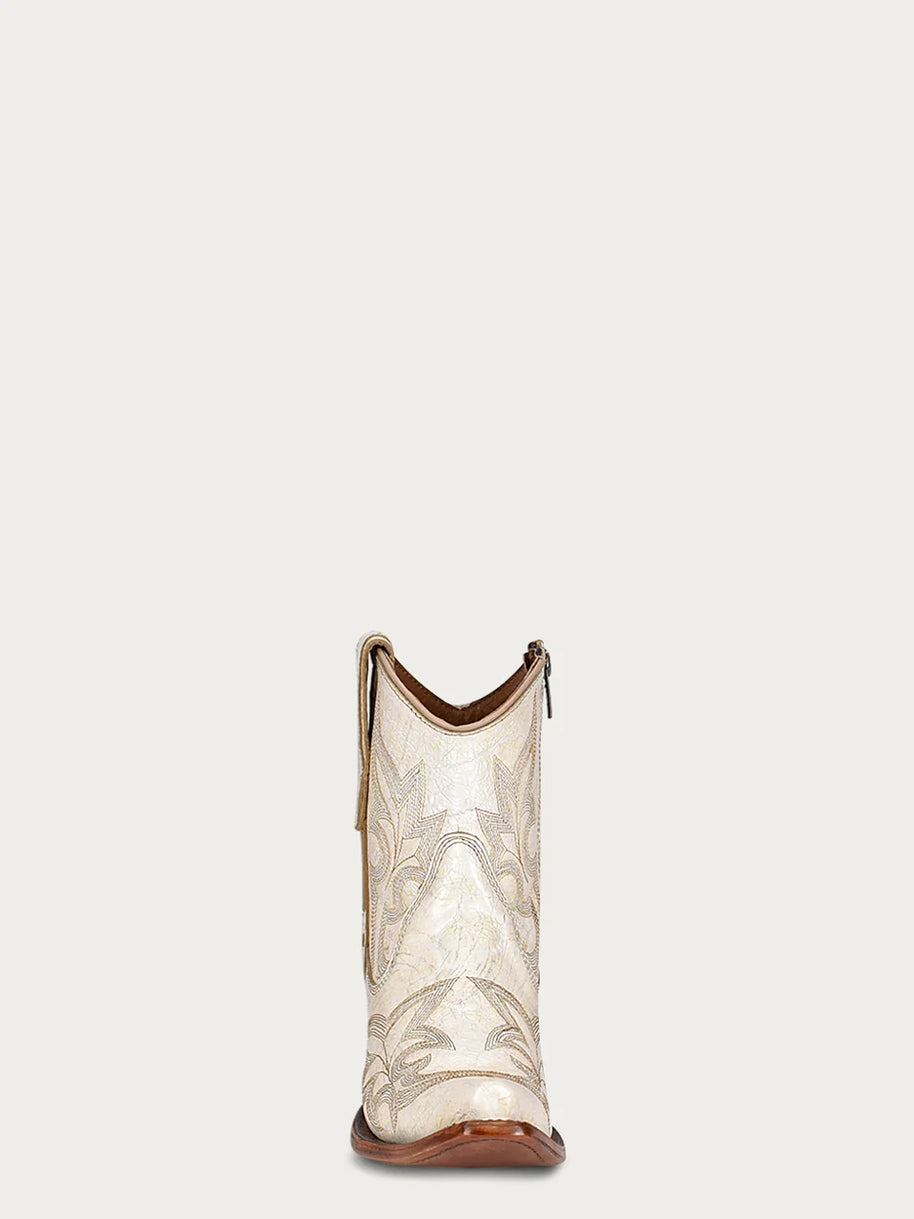 Pearl Snip Toe Ankle Boot, L5916