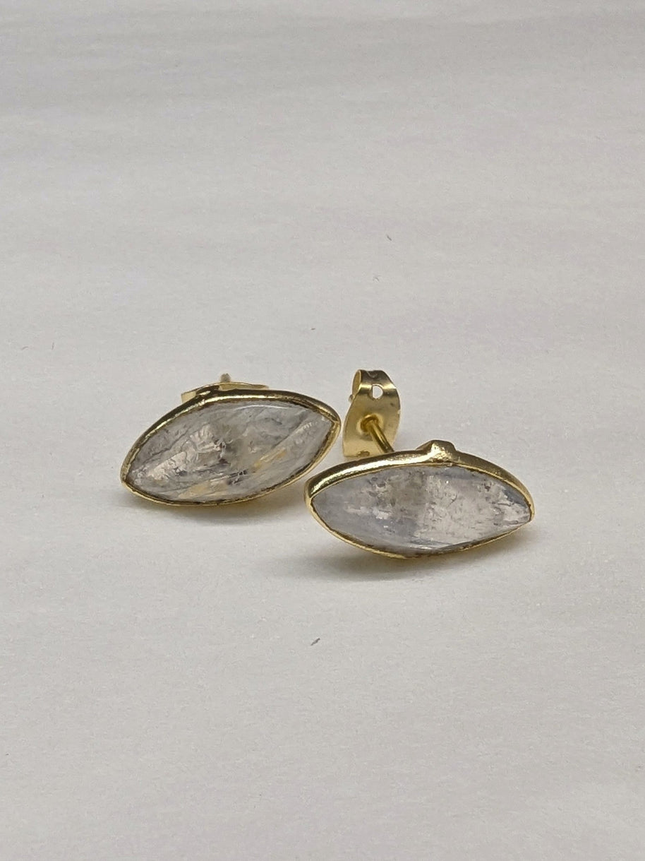 Mila Leaf Earrings - Gold