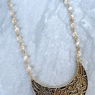 Wonder Woman Necklace in Gold