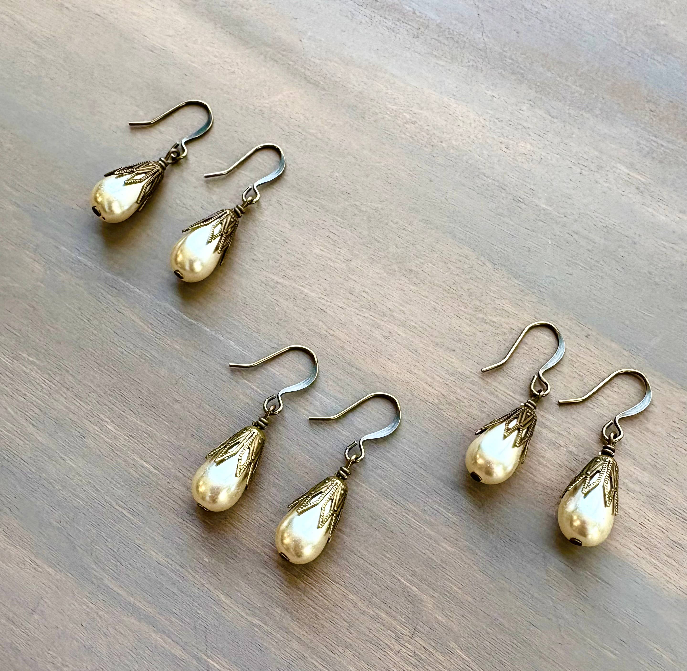 Classic Antique Pearl Drop Earring