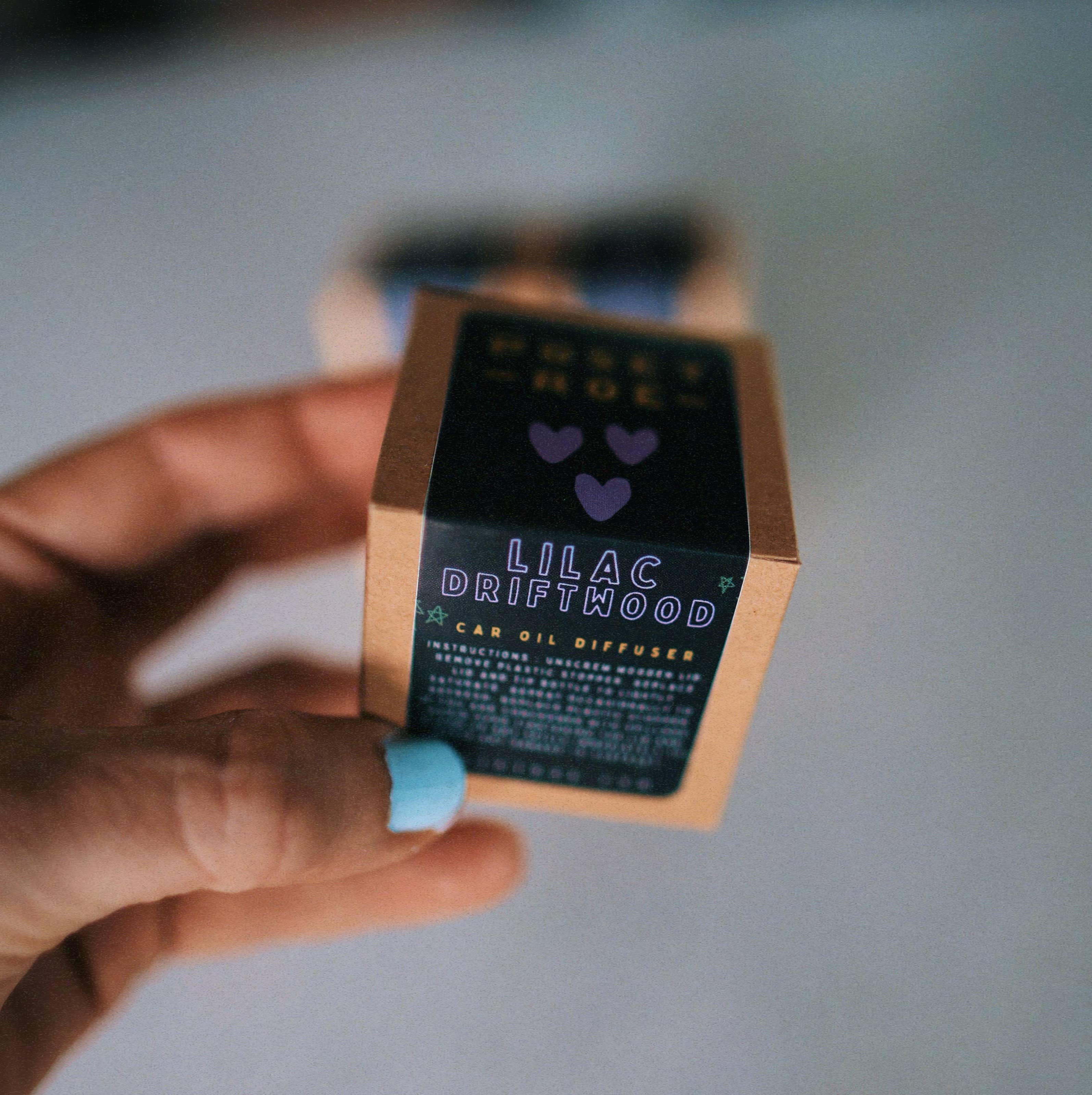 Lilac Driftwood Scented Oil Car Diffuser