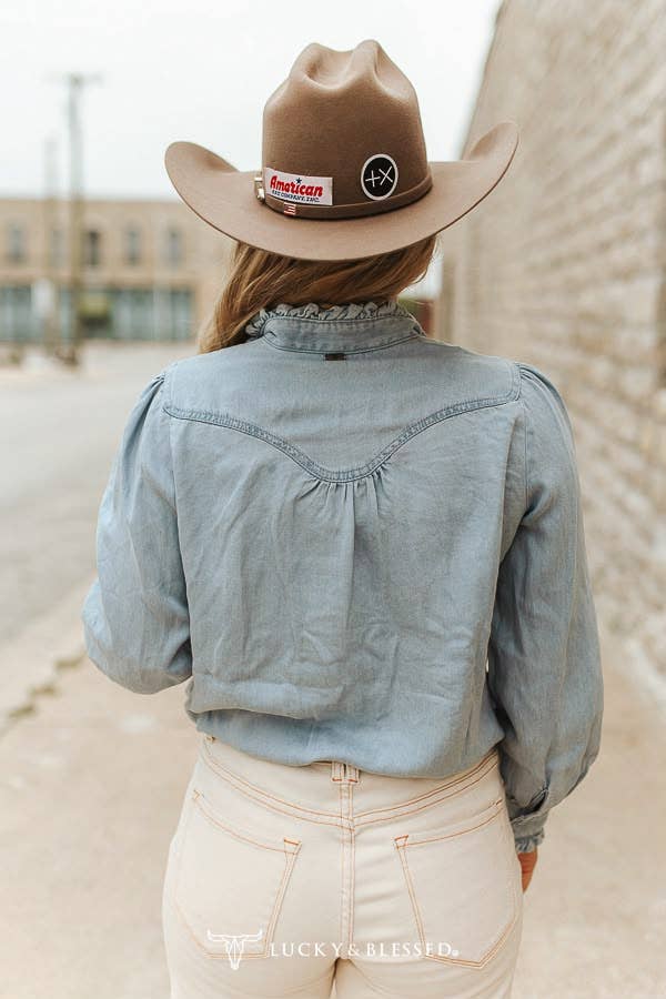 Light Wash Long-Sleeve Denim Pearl Snap