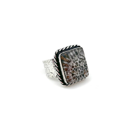 Kashi Semiprecious Large Stone Ring - Black Fossil Coral