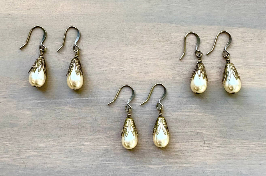 Classic Antique Pearl Drop Earring