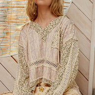 V-Neck Floral Patch Hooded Top