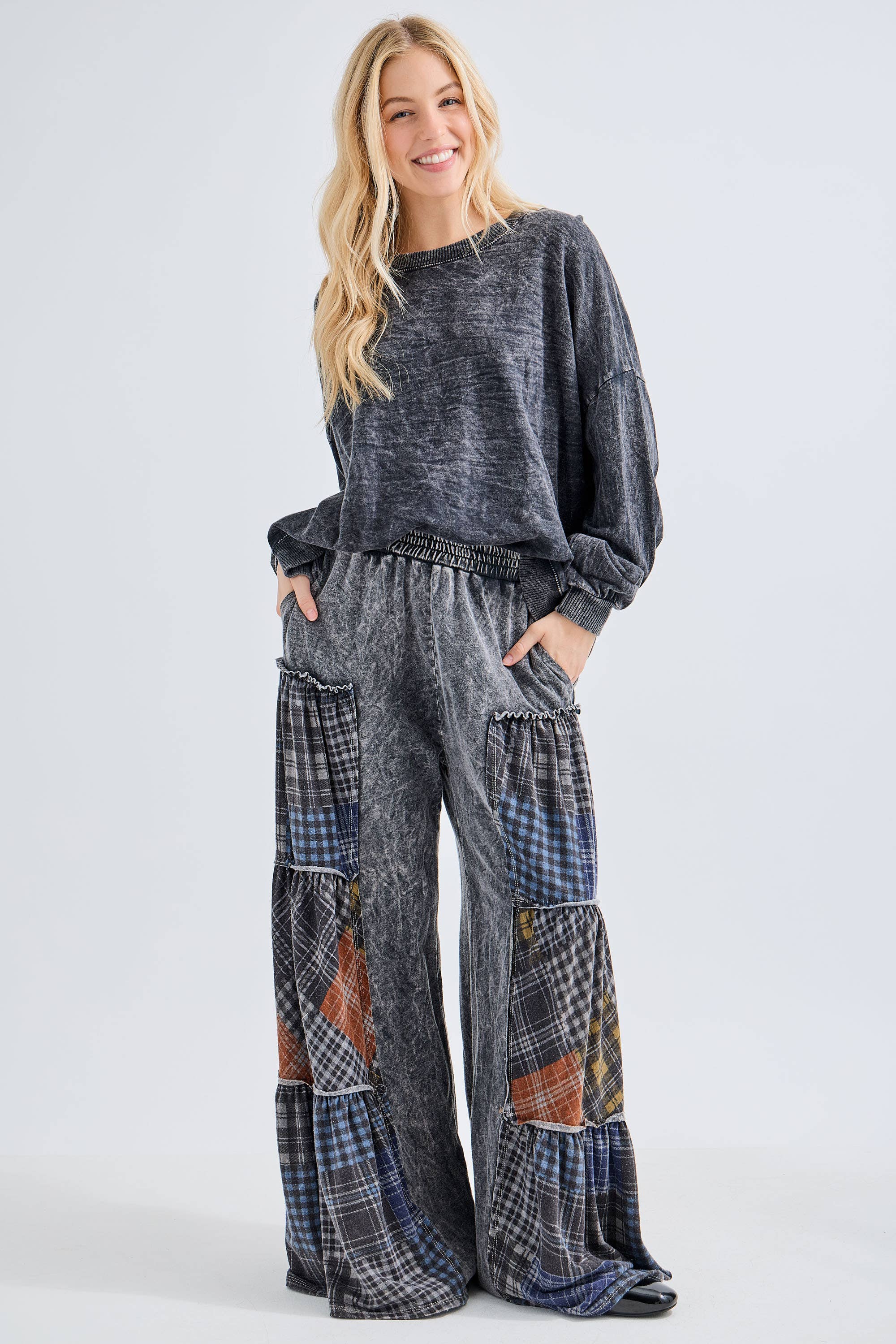 Mineral Washed Tiered Plaid Wide Flare pants HP6675