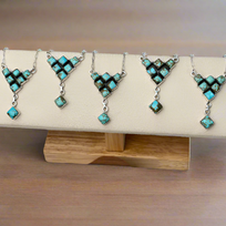 Handmade Mine 8 Cluster Necklace