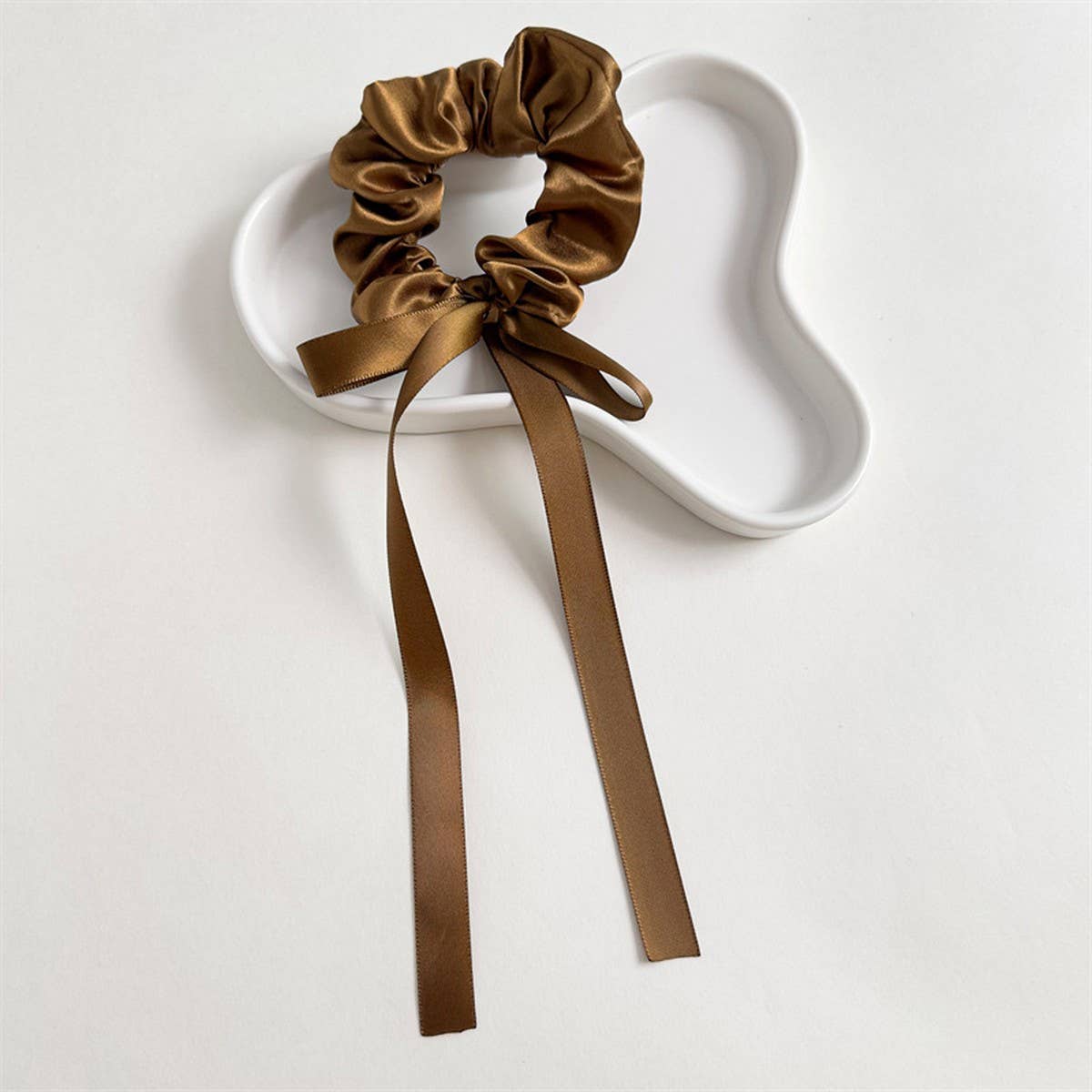 Streamer Hair Tie