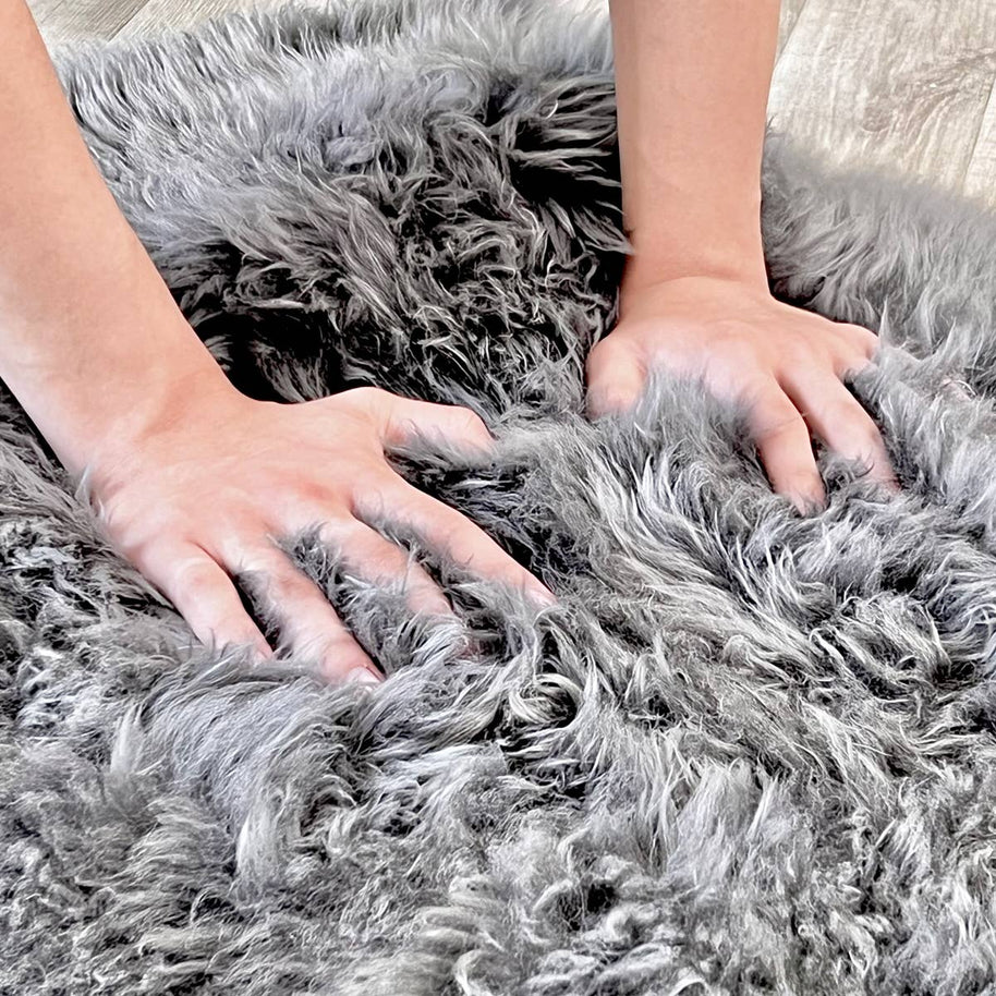 RODEO Genuine Sheepskin Rug – Premium Shearling Decor: Beige