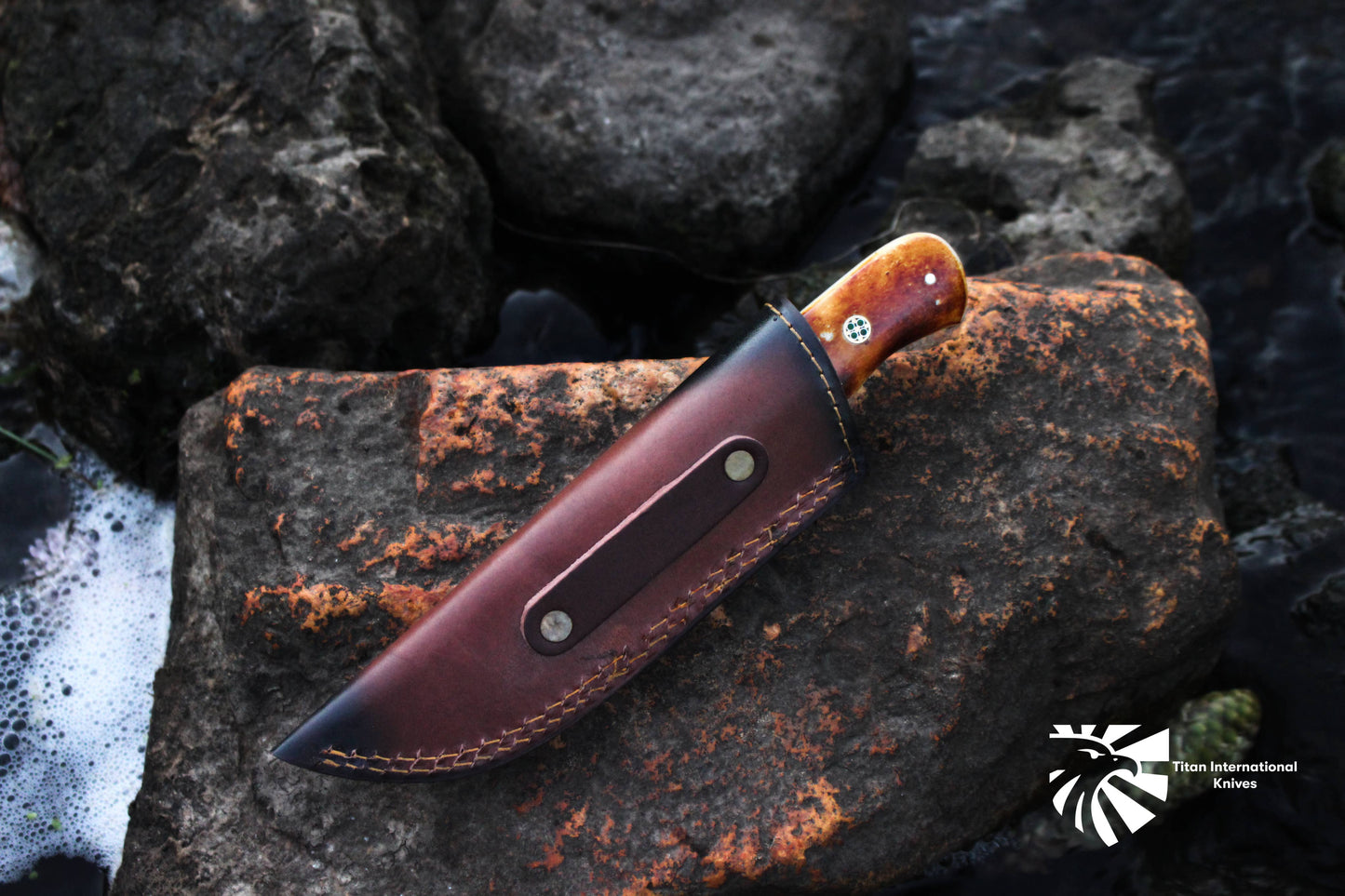 Damasucs Steel Titan Spade / Hunting Knife