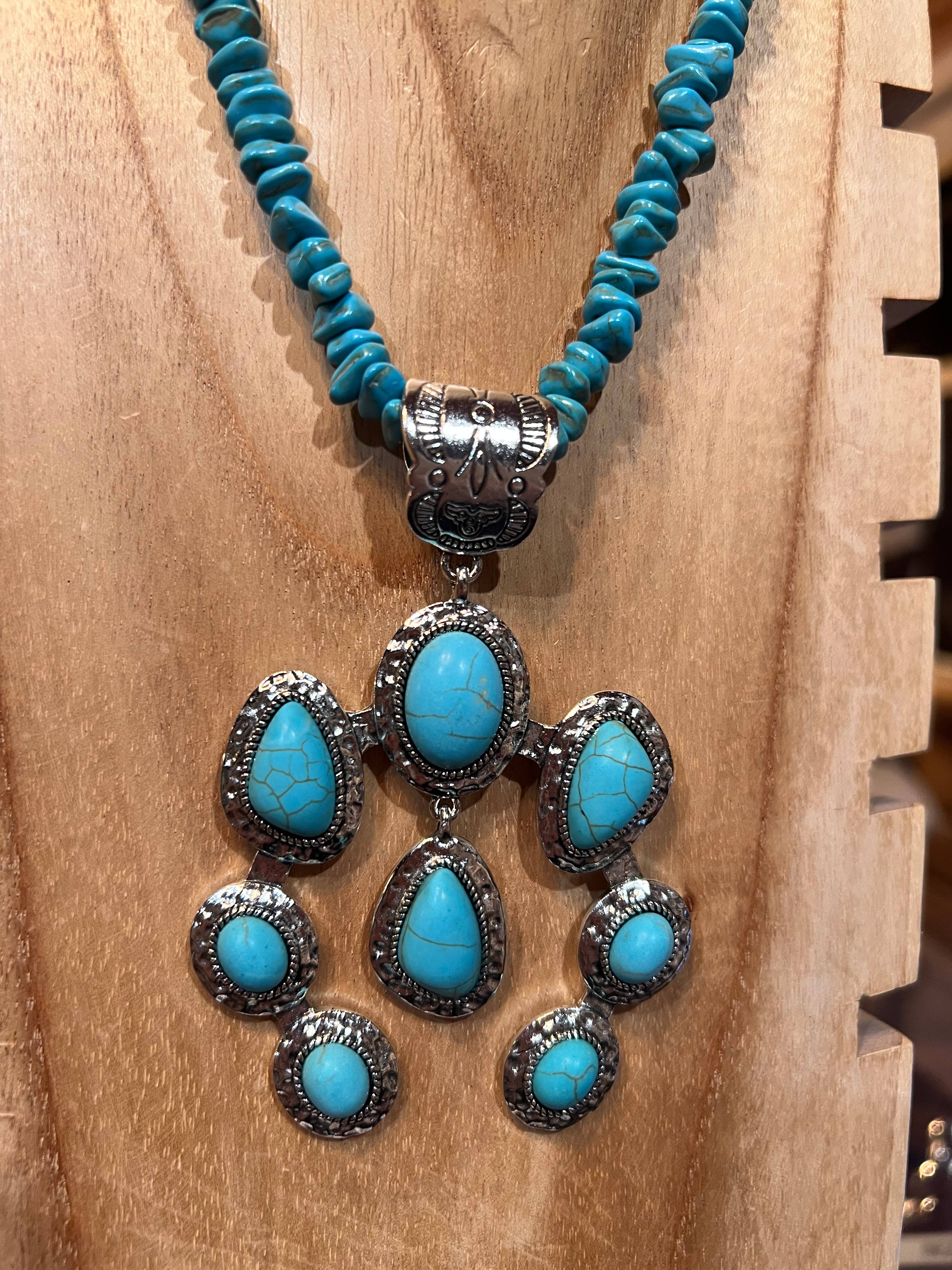 Navajo Inspired Faux Turquoise Necklace