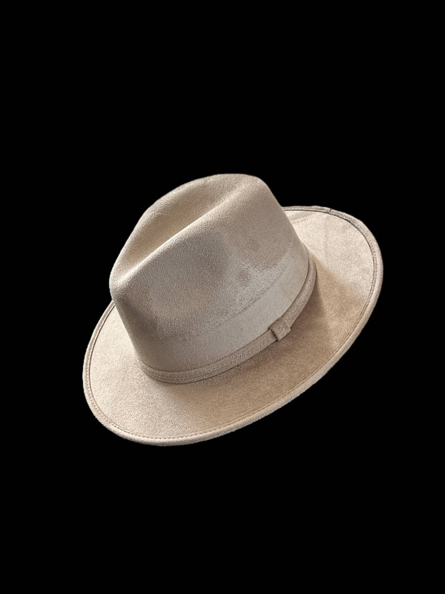 Fedora short brim
