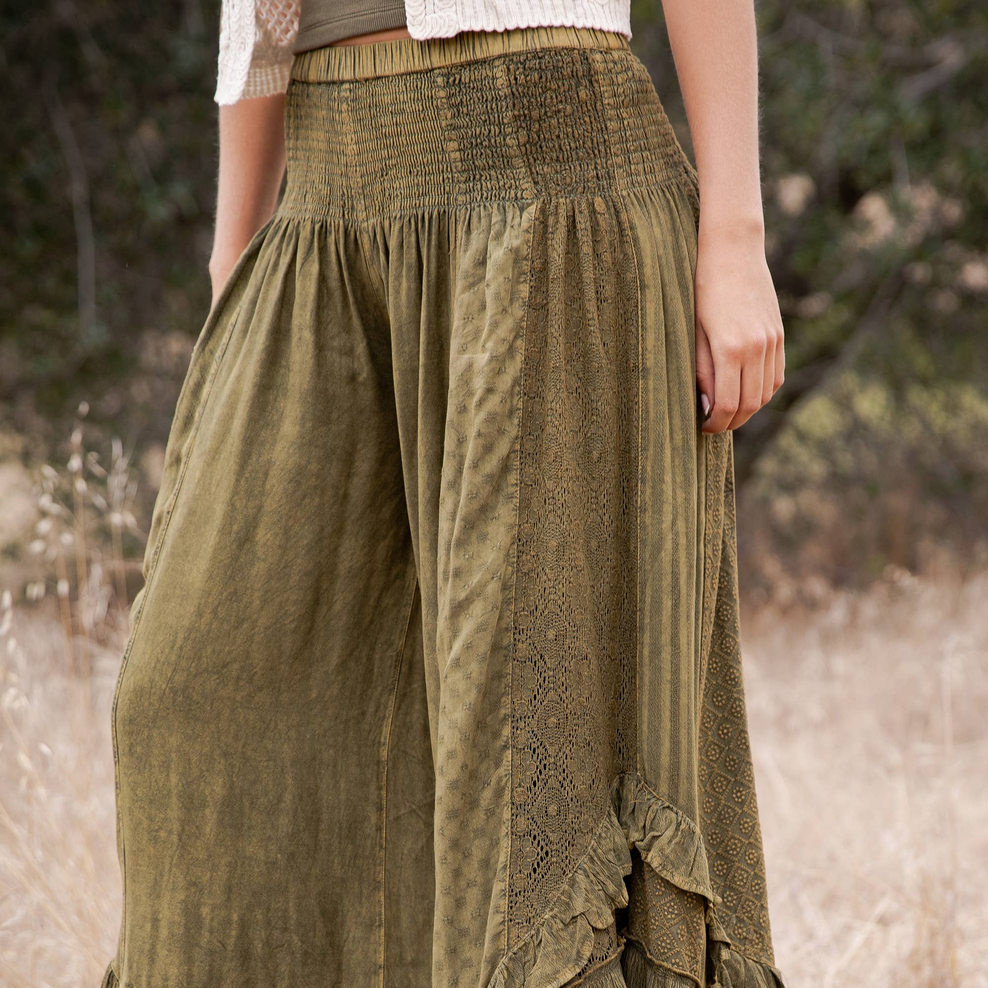Mineral Wash Lace Tiered Ruffle Pants