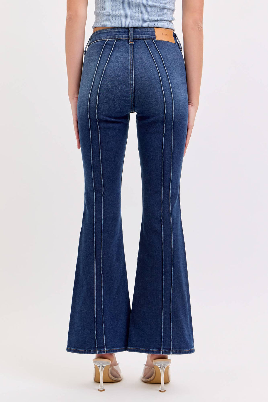 Mid-Rise Flare with Pintuck Jeans, 30