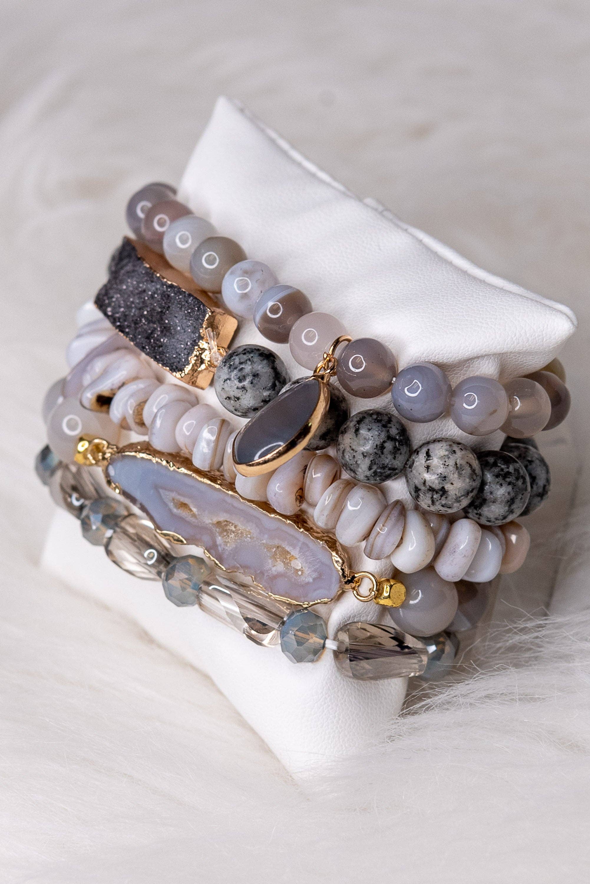Leona Bracelet Set in Gray