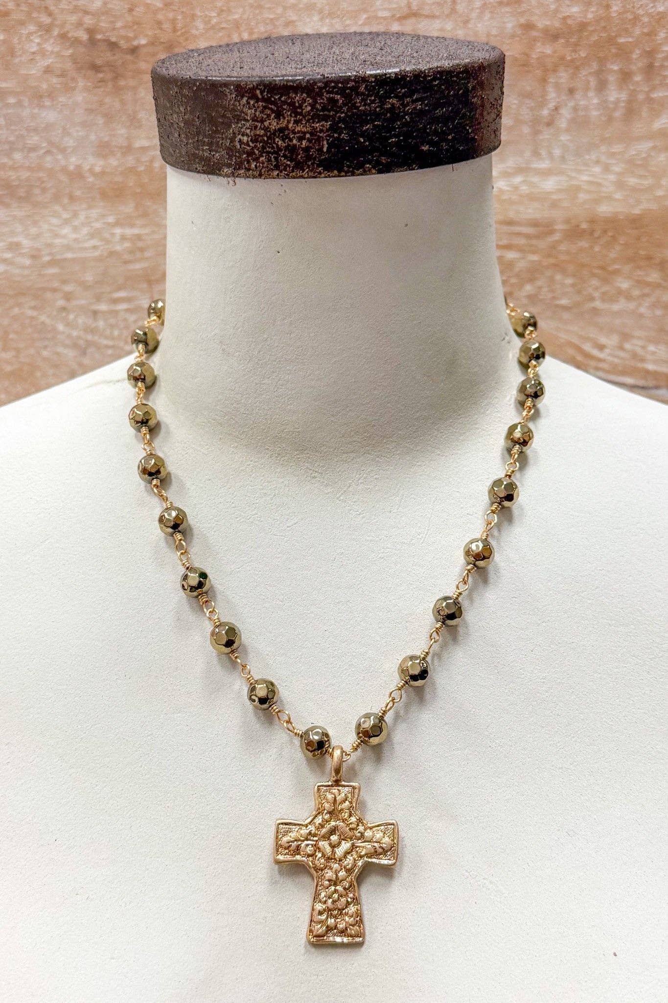 Talus Gold Necklaces