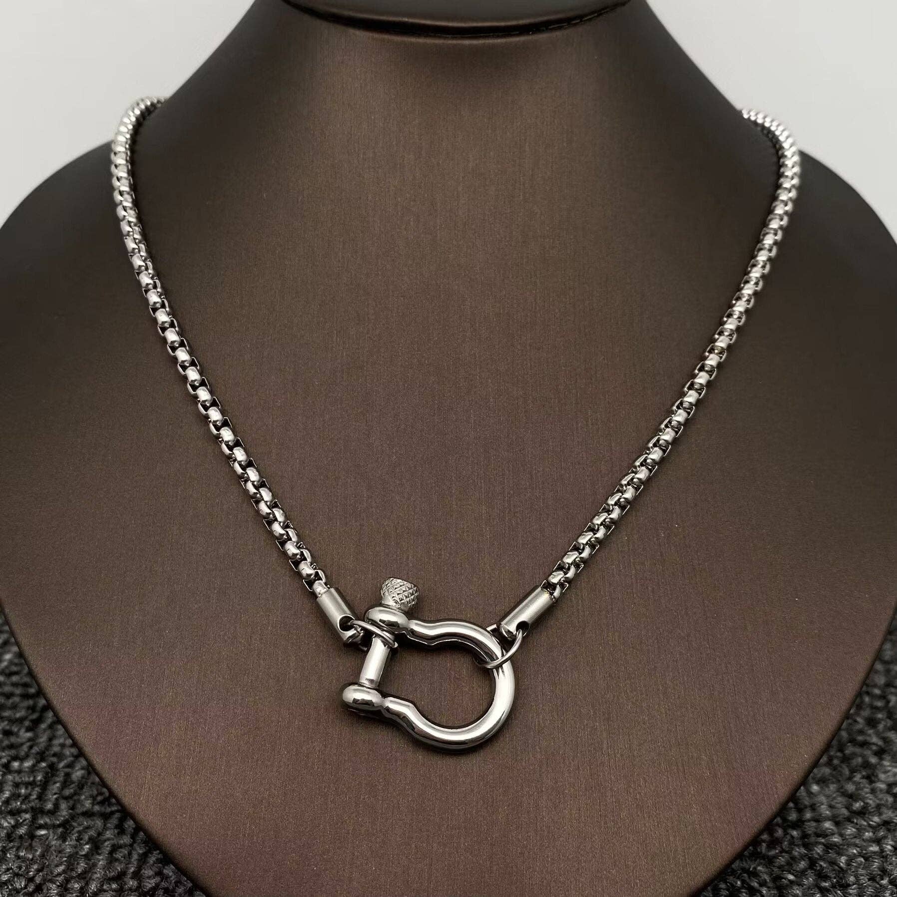 18K GP S.Steel Horseshoe Buckle Charm Necklace