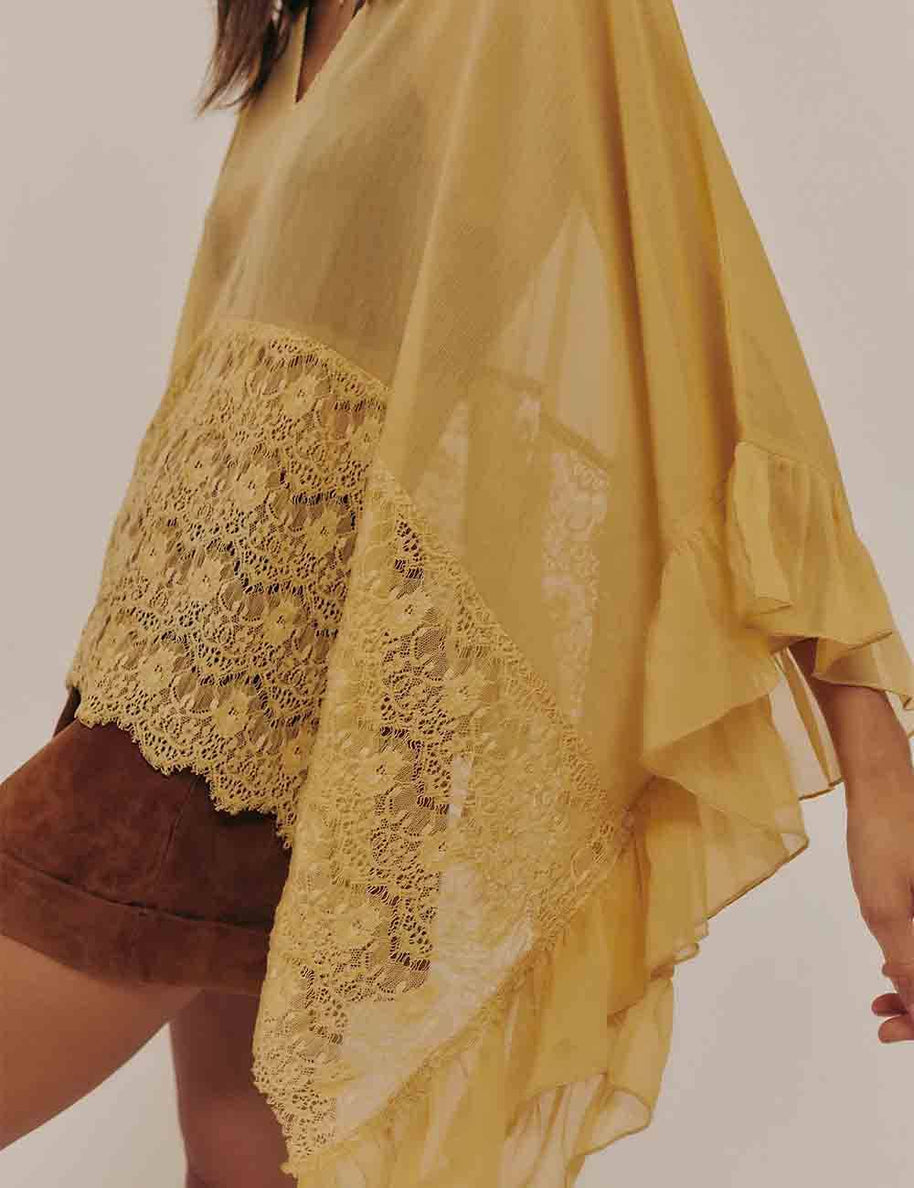 Lace Ruffle Batwing Blouse