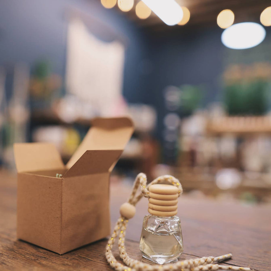 Airy Cotton + Primrose Scented Oil Car Diffuser