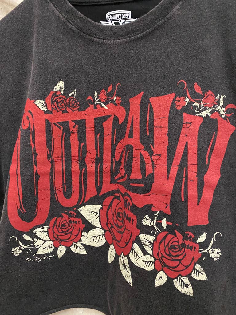 Outlaw Cropped T-shirt