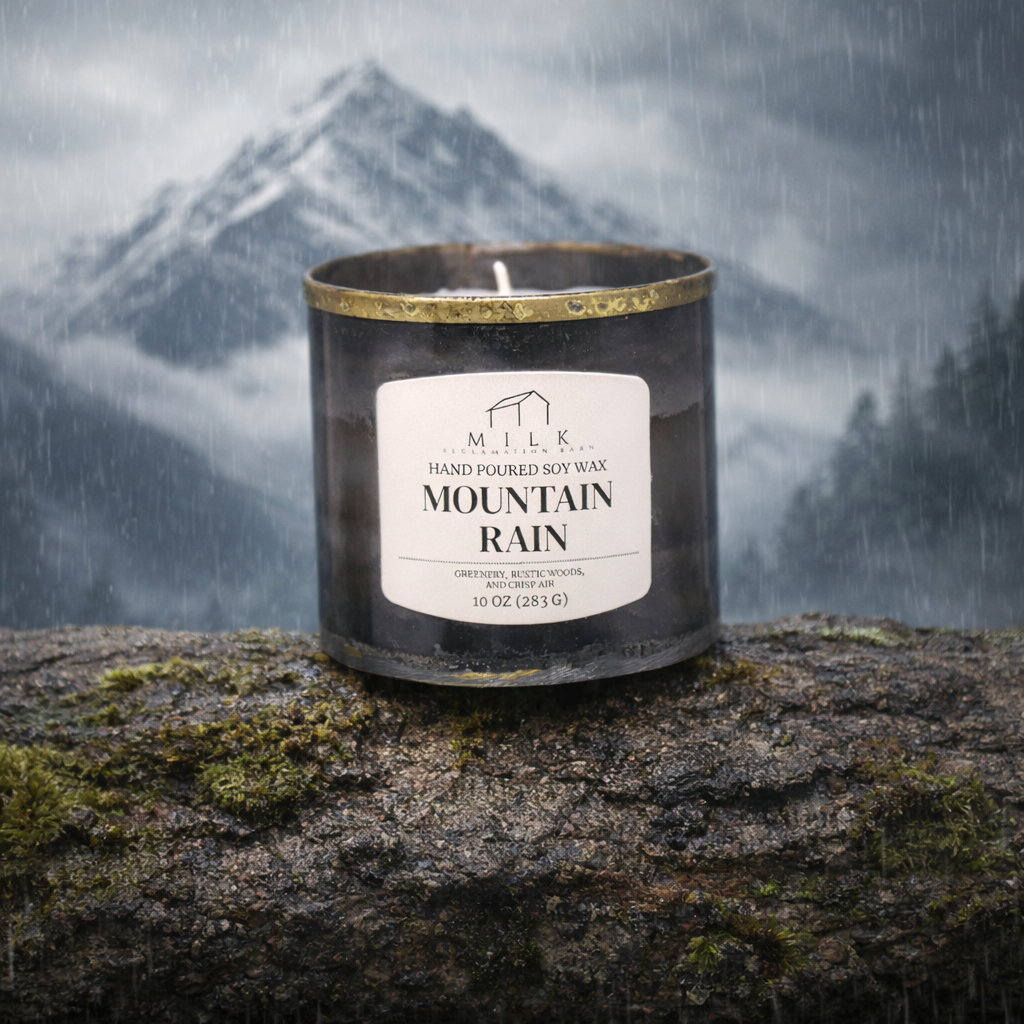 Rustic Barn Metal Candle - 10 oz: Santal & Rosewood
