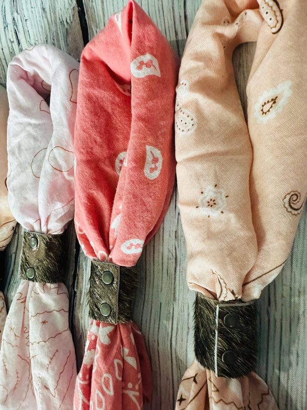 Pink Bandanas & Leather Slide