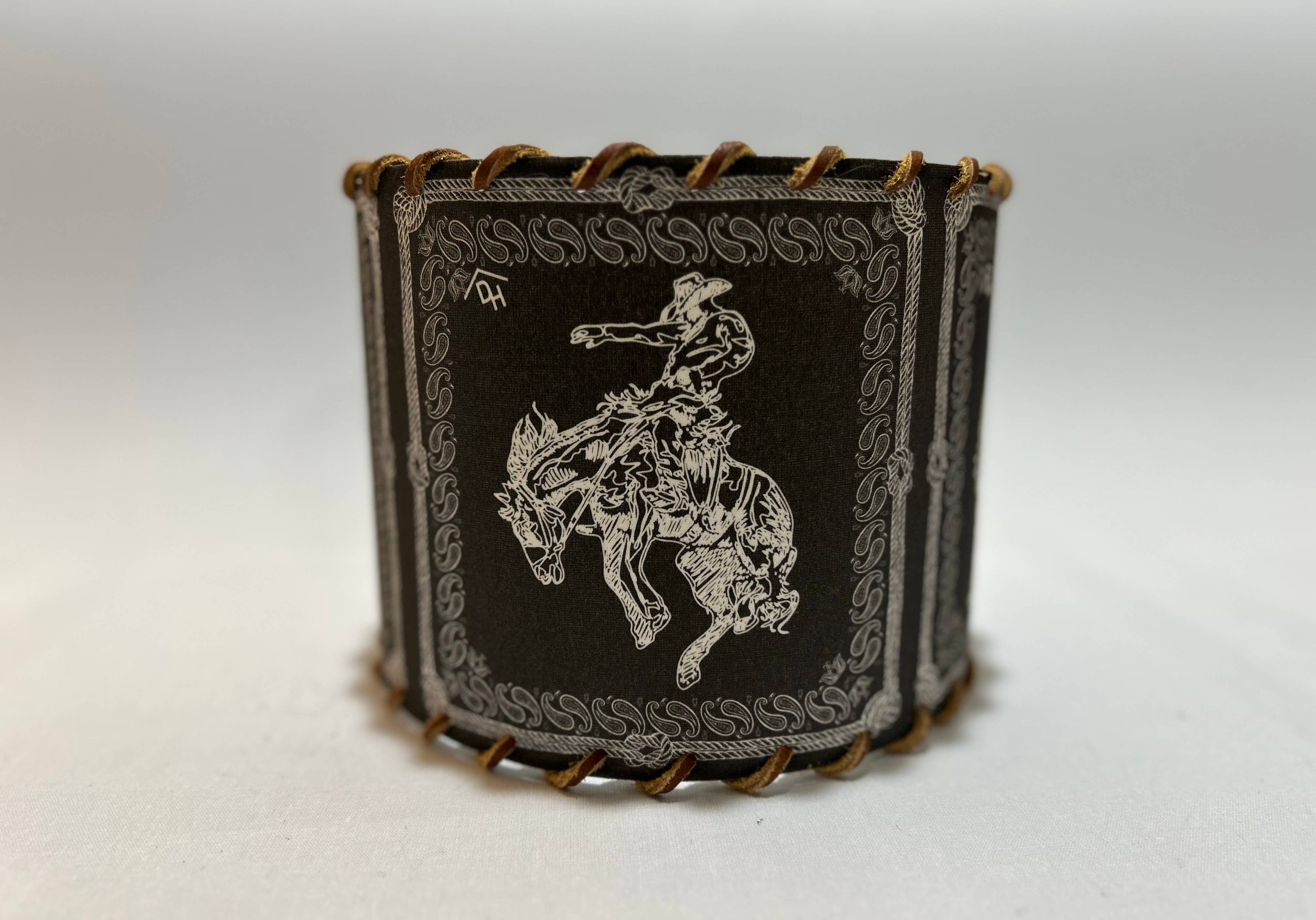 Lampshade Bandana Bronc Black, 14-inch 