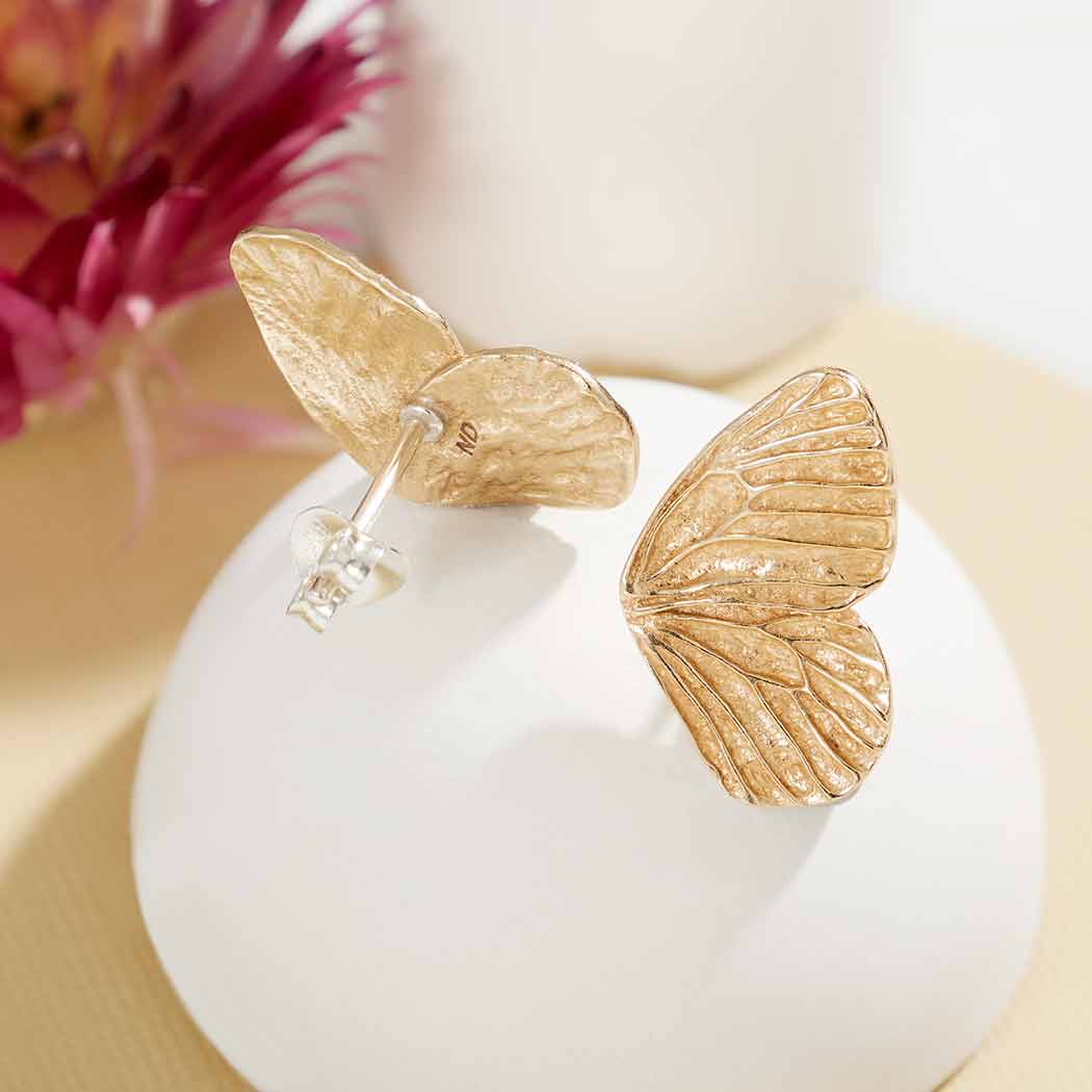 Dimensional Butterfly Post Earring 19x12mm